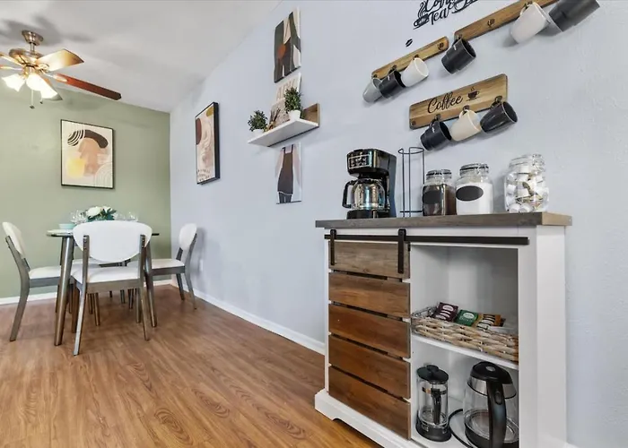 Artistic 1bd Tcu Walkable Fort Worth