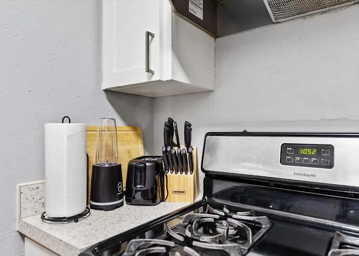 Artistic 1bd Tcu Walkable *